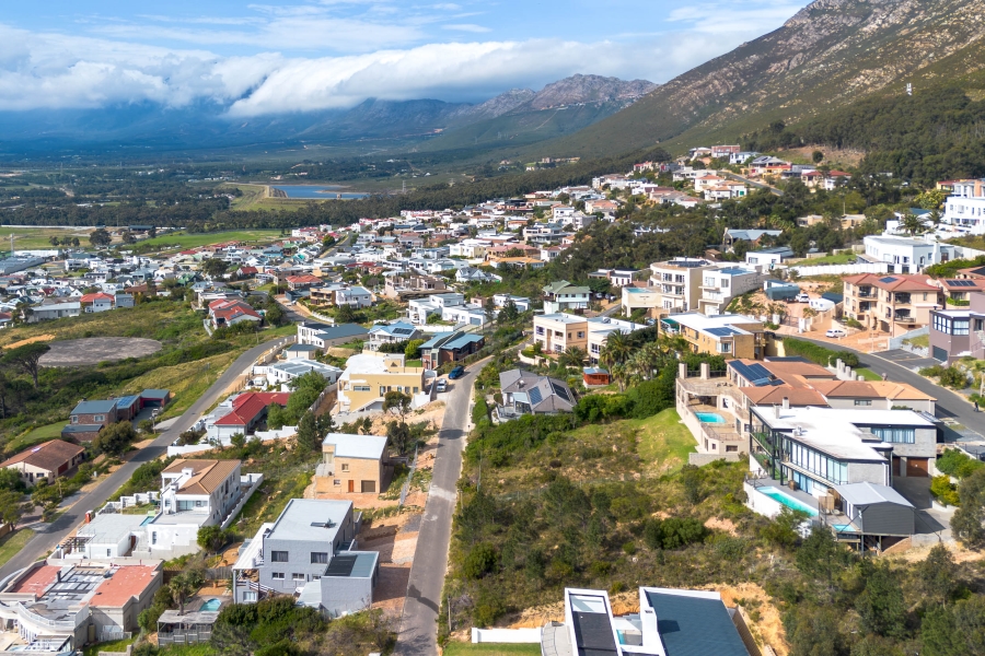 0 Bedroom Property for Sale in Gordon Heights Western Cape